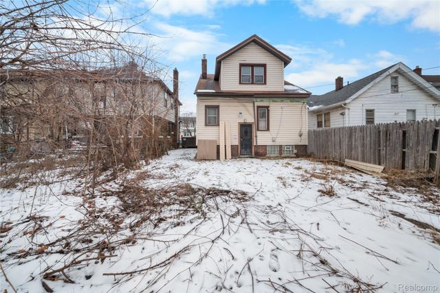 13536 Indiana Street, Detroit, MI 48238