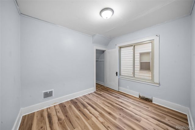 13536 Indiana Street, Detroit, MI 48238