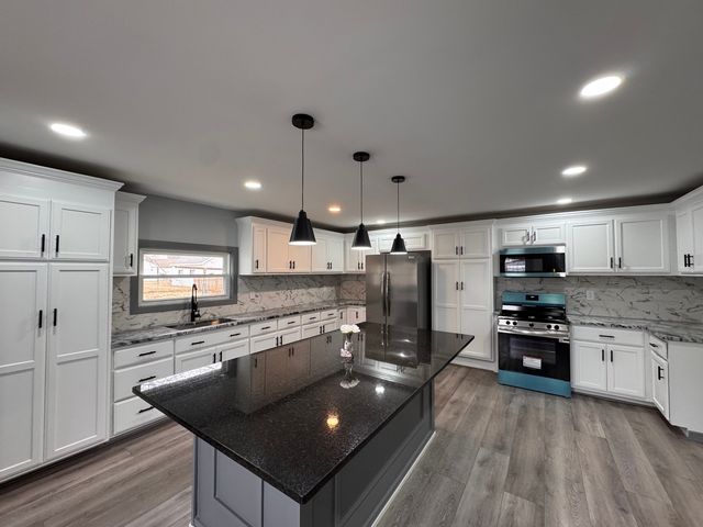 25127 S Tryon Street, Channahon, IL 60410