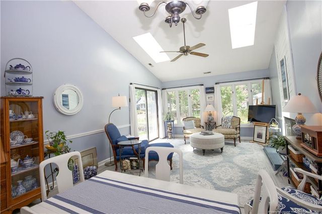 179 Cranes Cove, Vass, NC 28394