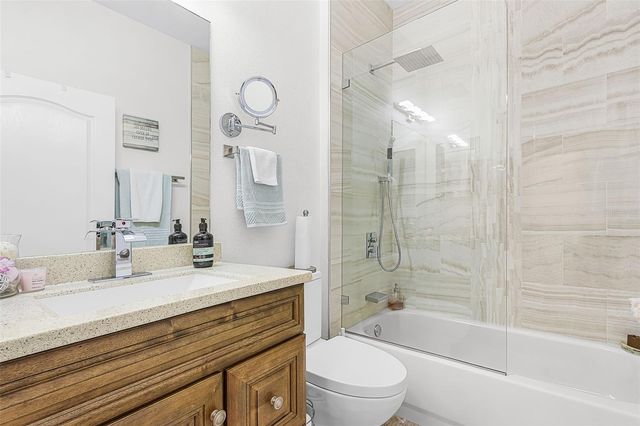 3111 43RD AVENUE E, Bradenton, FL 34208
