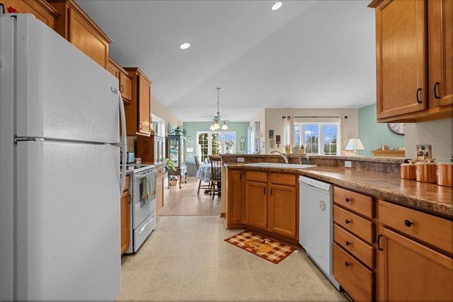 225 Tower DRIVE, Sheboygan Falls, WI 53085