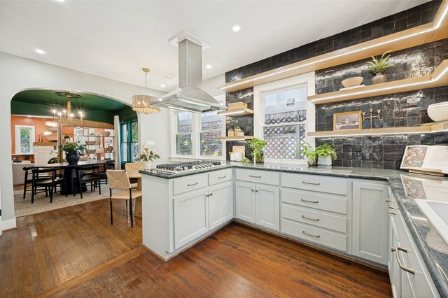 5211 Goodwin Avenue, Dallas, TX 75206