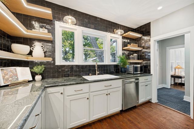 5211 Goodwin Avenue, Dallas, TX 75206
