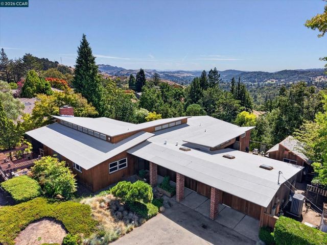 20 Donald Dr, Orinda, CA 94563