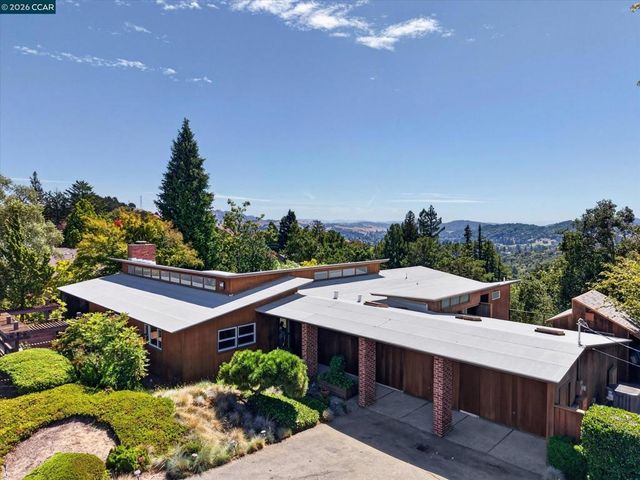 20 Donald Dr, Orinda, CA 94563