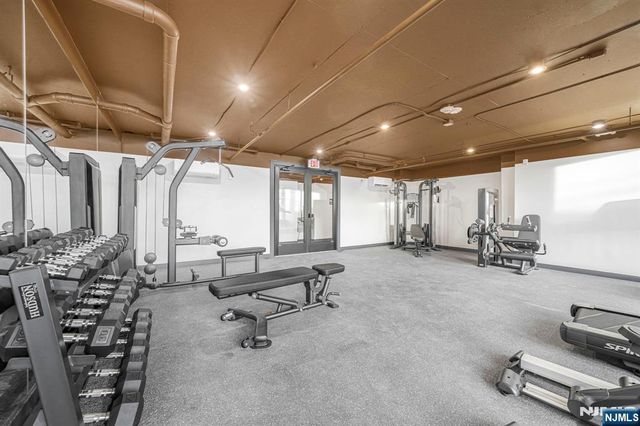 1 Mallory 506, Jersey City, NJ 07305