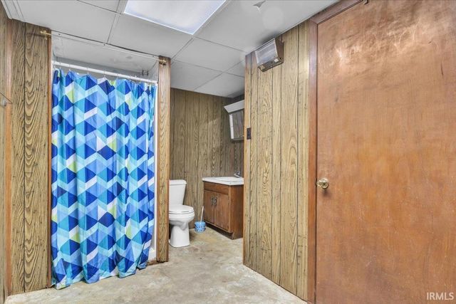 11166 N SR 161, Dale, IN 47523