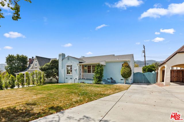 3611 Las Palmas Avenue, Glendale, CA 91208