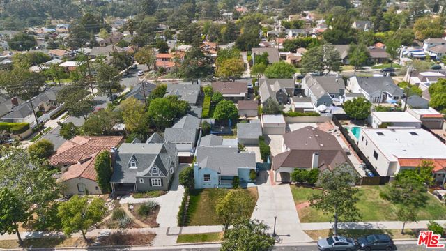 3611 Las Palmas Avenue, Glendale, CA 91208