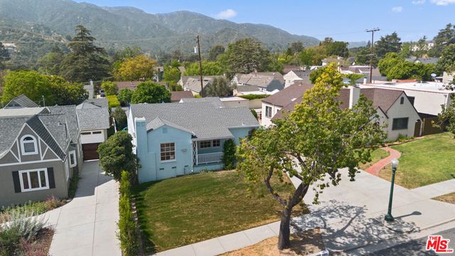3611 Las Palmas Avenue, Glendale, CA 91208