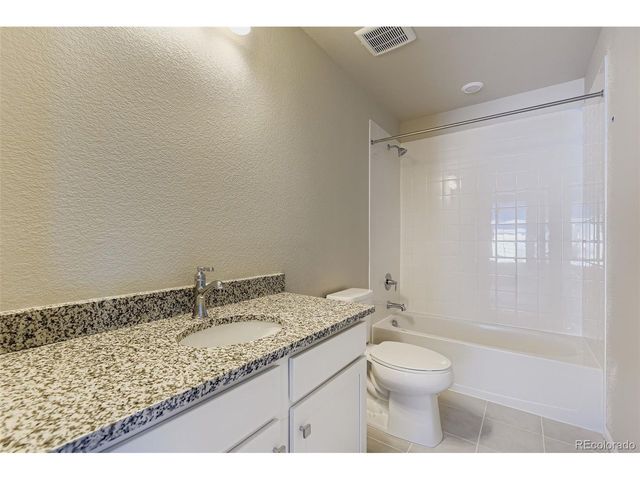 7400 Watercress Dr, Littleton, CO 80125