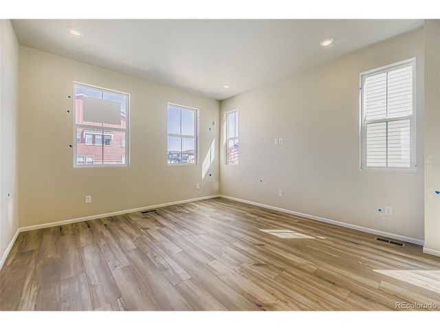 7400 Watercress Dr, Littleton, CO 80125