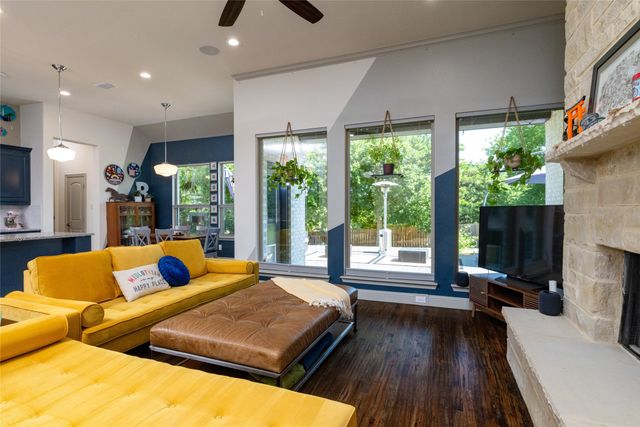 217 Hillstone Drive, Midlothian, TX 76065