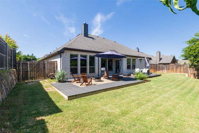 217 Hillstone Drive, Midlothian, TX 76065