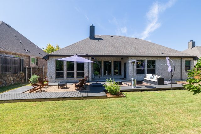217 Hillstone Drive, Midlothian, TX 76065