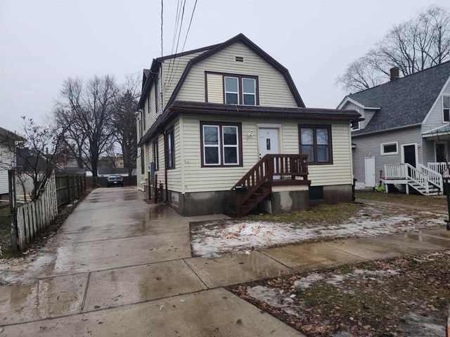 891 HOWARD STREET, Green Bay, WI 54303