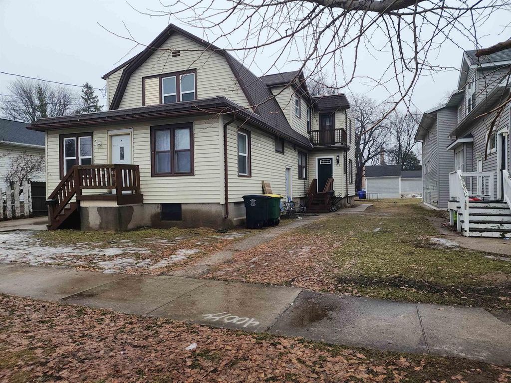 891 HOWARD STREET, Green Bay, WI 54303