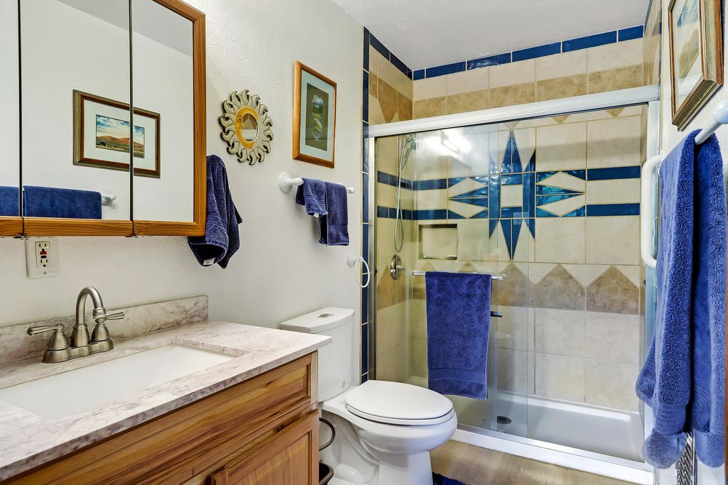 Image 17 of property listing at 87 Redondo Road, Jemez Springs, NM 87025