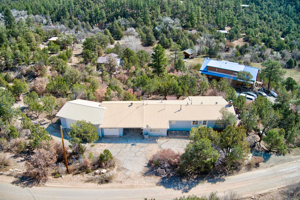 Image 29 of property listing at 87 Redondo Road, Jemez Springs, NM 87025