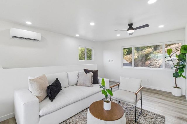 2019 Avenida Penasco, El Cajon, CA 92019