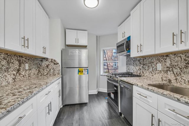 141-48 78th Avenue 2-H, Flushing, NY 11367