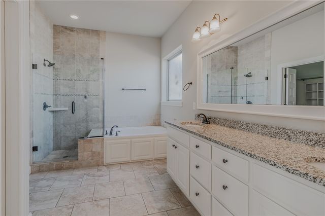 2386 Riverfront Lane, Fayetteville, AR 72703