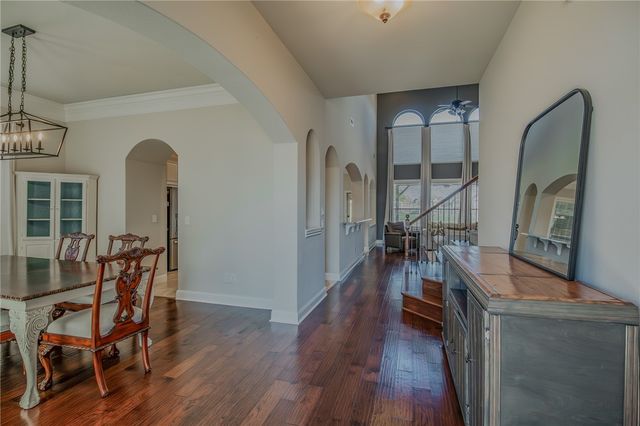 2386 Riverfront Lane, Fayetteville, AR 72703