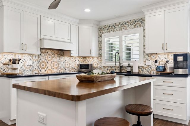 52 SEA ISLAND DRIVE N, Ormond Beach, FL 32176
