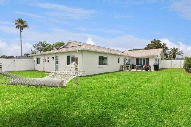 52 SEA ISLAND DRIVE N, Ormond Beach, FL 32176