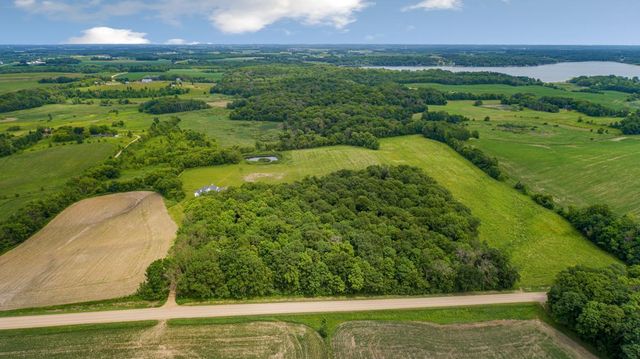 13827 Halstad Avenue, Lonsdale, MN 55046