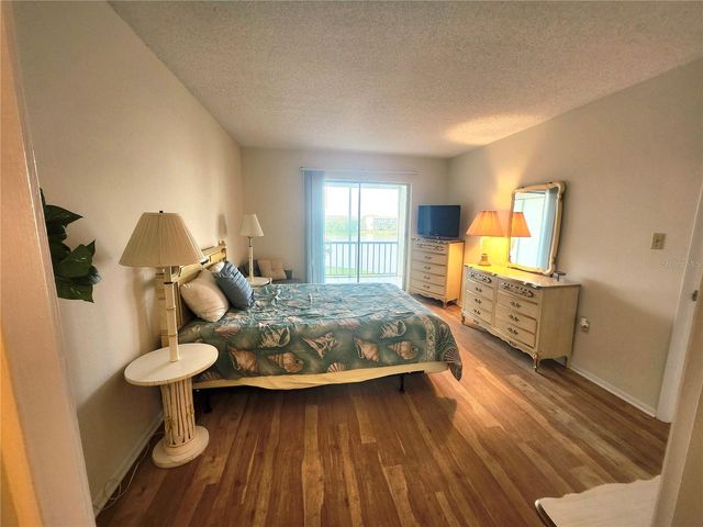 3973 LAKE BAYSHORE DRIVE 503, Bradenton, FL 34205