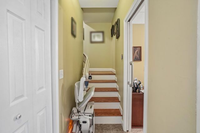 722 Courtland Ave, Clarksville, TN 37043