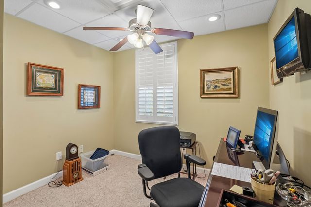 722 Courtland Ave, Clarksville, TN 37043