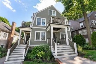 82 Summit Ave 82, Brookline, MA 02446