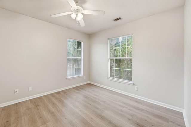 1600 Long Grove Drive 1422, Mount Pleasant, SC 29464