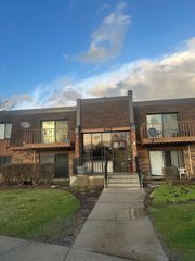 635 Limerick Lane 1A, Schaumburg, IL 60193
