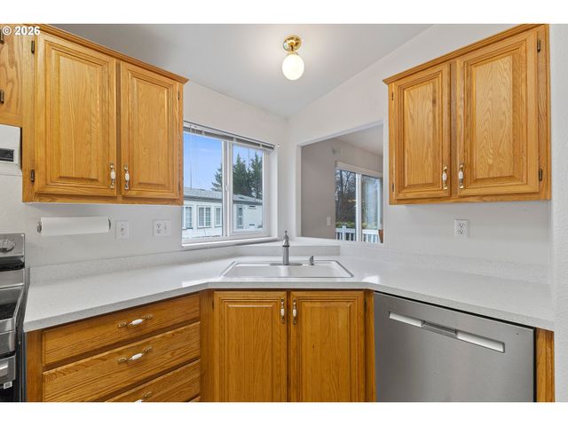 17736 Nw SHADY FIR Loop, Beaverton, OR 97006