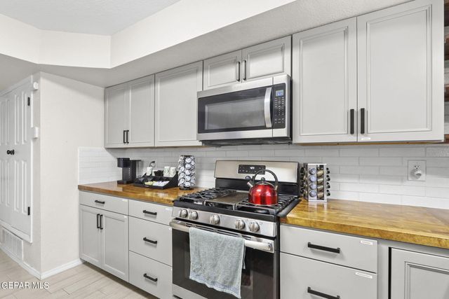 5059 Crystal Sands Court, El Paso, TX 79924