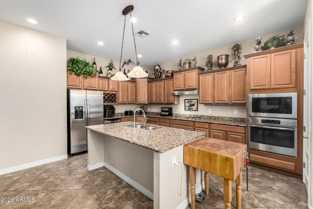 2441 E PENEDES Drive, Gilbert, AZ 85298