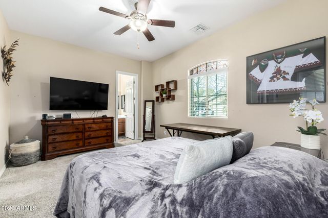 2441 E PENEDES Drive, Gilbert, AZ 85298