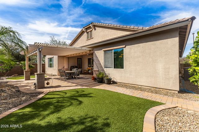 2441 E PENEDES Drive, Gilbert, AZ 85298