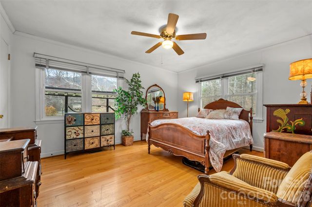 15 Meadowlark Drive, Tryon, NC 28782