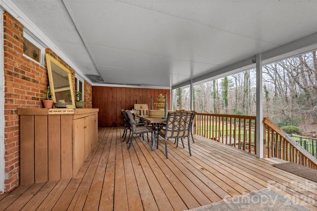 15 Meadowlark Drive, Tryon, NC 28782