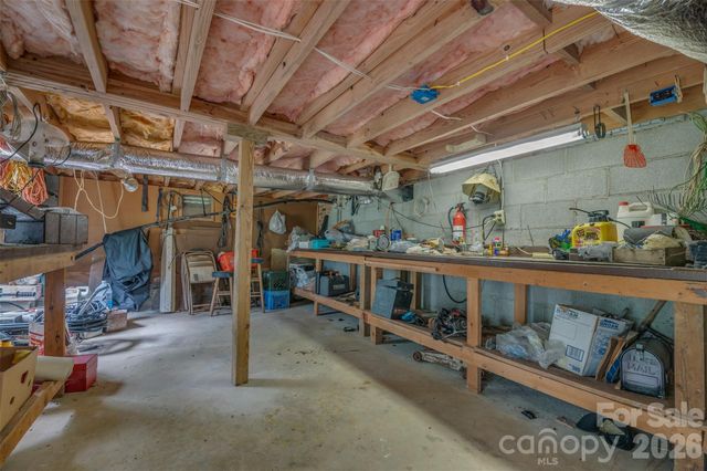 15 Meadowlark Drive, Tryon, NC 28782