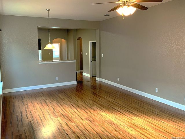 9618 Sun Mill, San Antonio, TX 78254