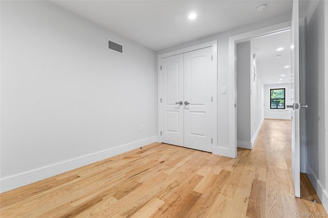 118 Cooper Street, Brooklyn, NY 11207
