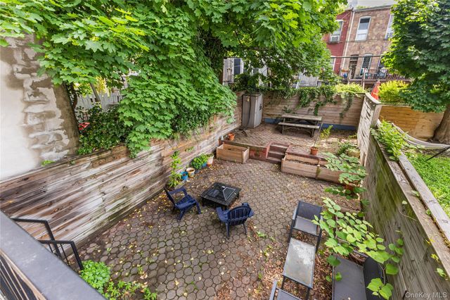 118 Cooper Street, Brooklyn, NY 11207