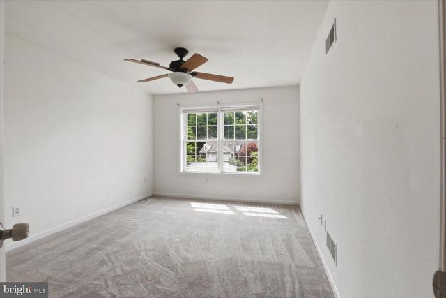 435 RABBIT HILL LN, Lancaster, PA 17603