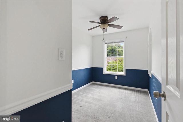 435 RABBIT HILL LN, Lancaster, PA 17603